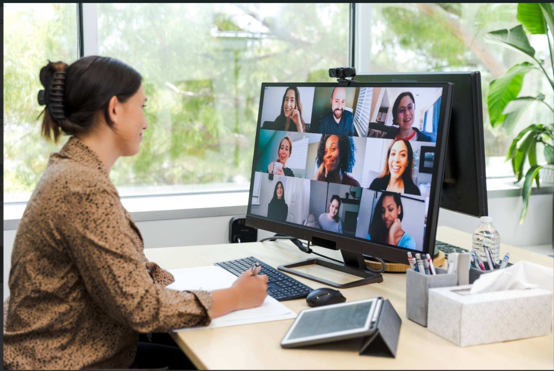 Healthcare professionals taking part in an online group discussion.